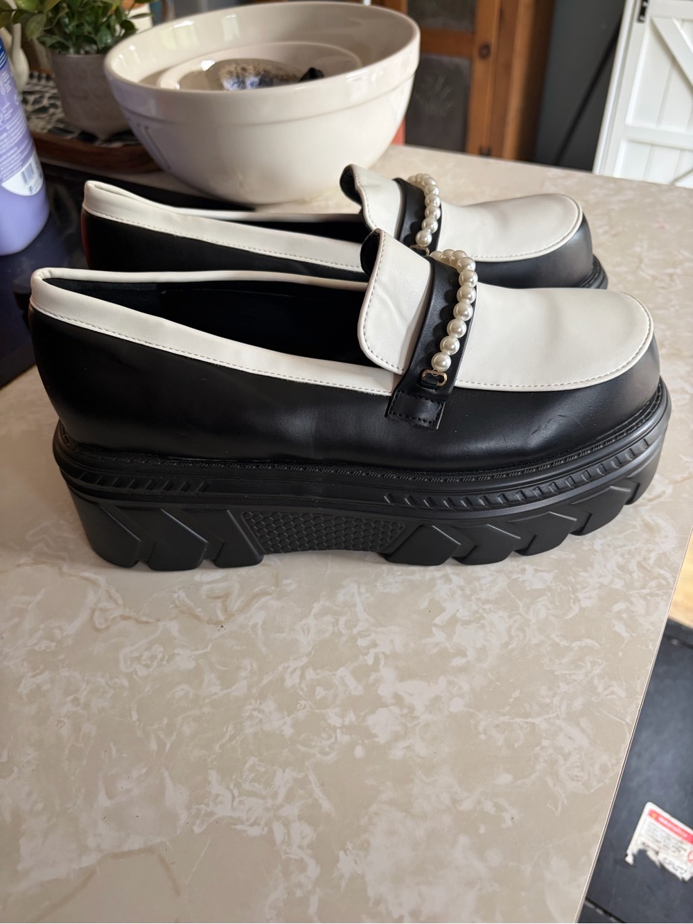 Koi Footwear Ayoko Pearl Stomper Loafers Black White Platform Shoes Womens EU 40 - Picture 7 of 8